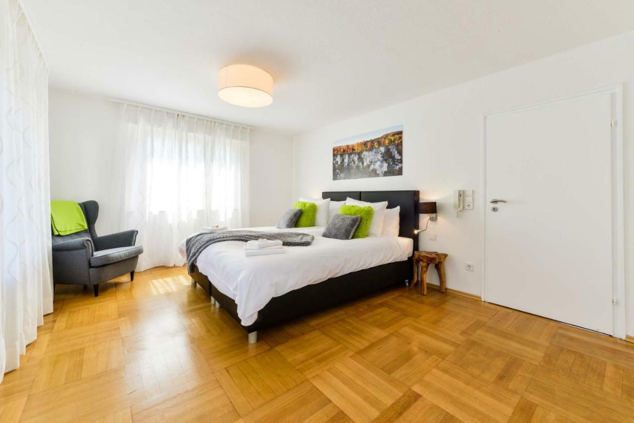 Ferienhaus Vier Jahreszeiten Bad Urach Bagian luar foto
