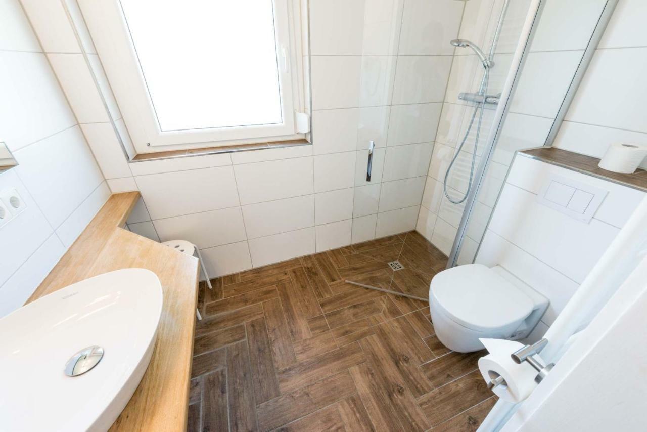 Ferienhaus Vier Jahreszeiten Bad Urach Bagian luar foto